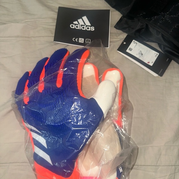Adidas Soccer Goalkeeper Gloves Predator Pro Fingersave Blue Red Size 8 - Picture 6 of 6
